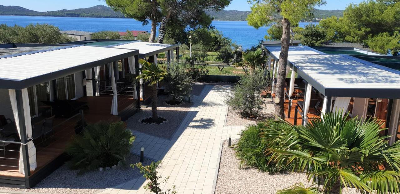Dalmaris Camp - Prestige Mobile Homes Biograd Na Moru Eksteriør billede