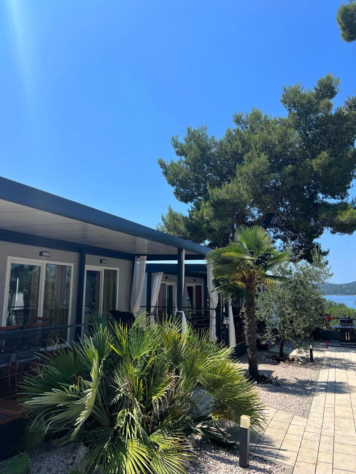 Dalmaris Camp - Prestige Mobile Homes Biograd Na Moru Eksteriør billede