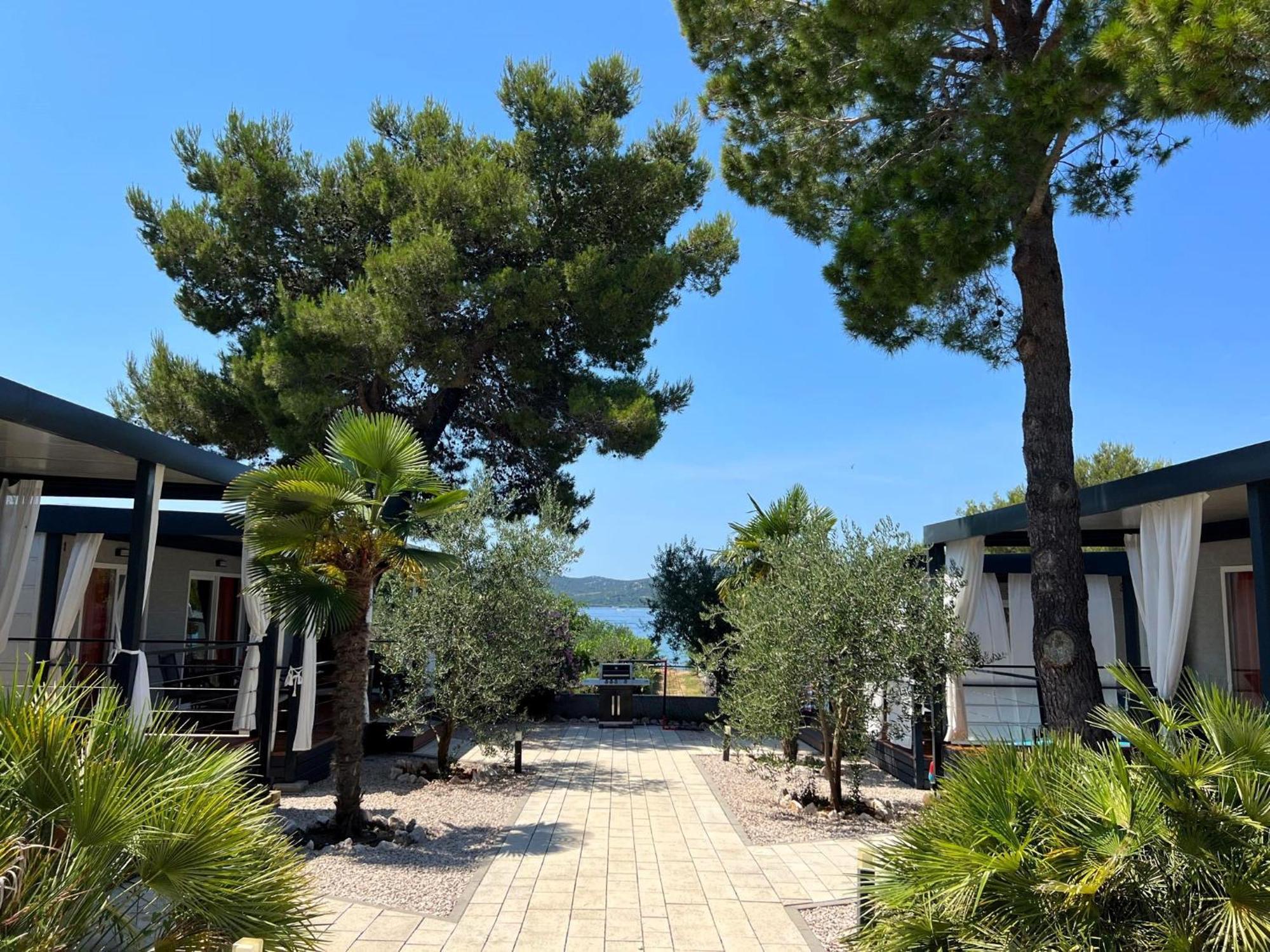 Dalmaris Camp - Prestige Mobile Homes Biograd Na Moru Eksteriør billede