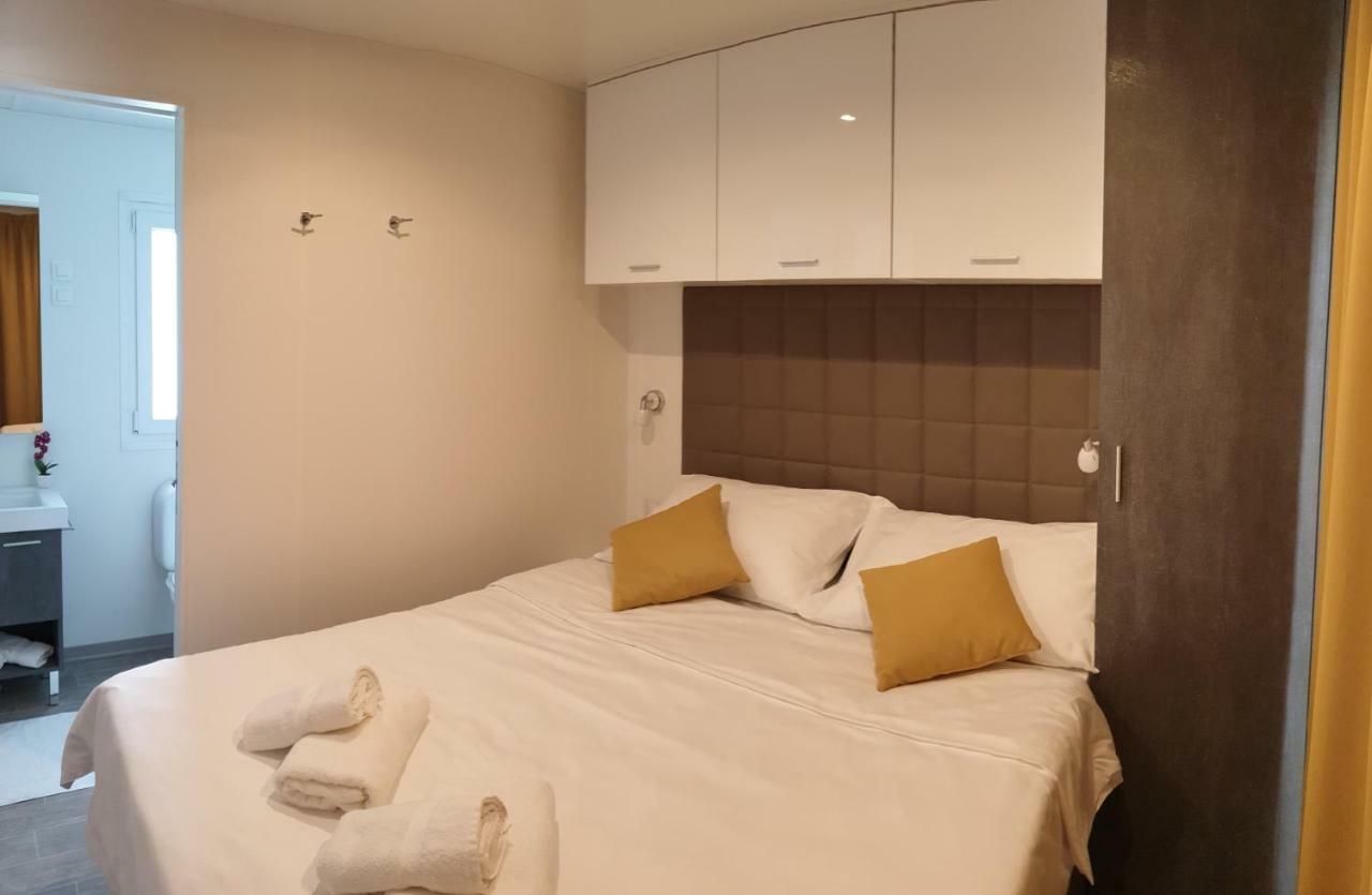 Dalmaris Camp - Prestige Mobile Homes Biograd Na Moru Eksteriør billede