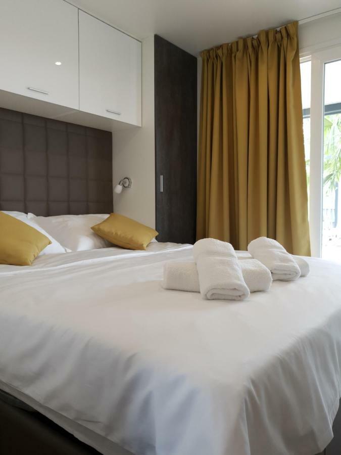 Dalmaris Camp - Prestige Mobile Homes Biograd Na Moru Eksteriør billede